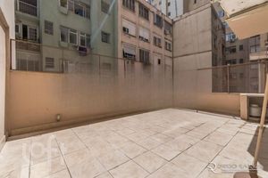 Image 28 - 838651