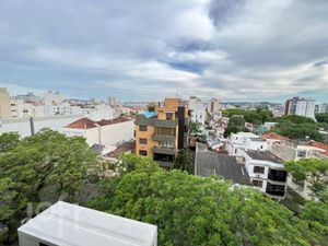 Image 29 - 838658