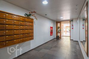 Image 43 - 838658