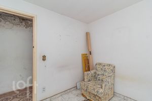 Image 21 - 838693