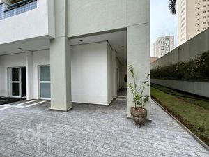 Image 38 - 838737