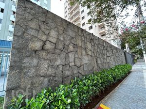 Image 46 - 838737