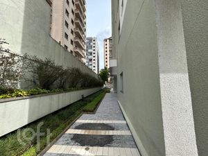 Image 33 - 838737