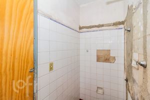 Image 36 - 838779