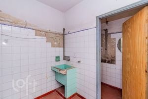 Image 25 - 838779