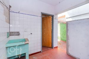 Image 24 - 838779