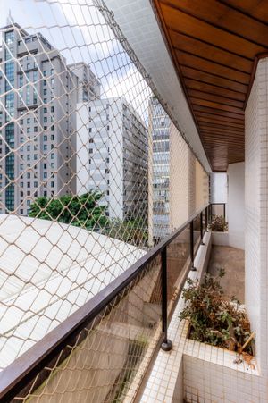 Image 9 - 838823