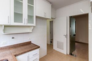 Image 33 - 838823