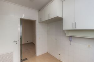 Image 34 - 838823