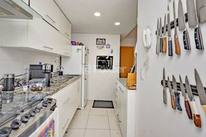 Image 6 - 838867
