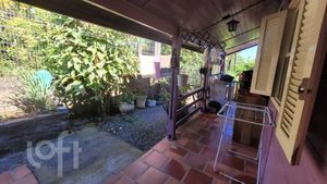 Image 17 - 838878