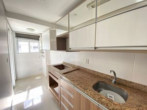 Image 12 - 838897