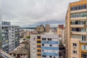 Image 4 - 838911