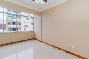Image 7 - 838911