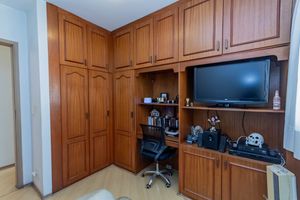 Image 9 - 838948