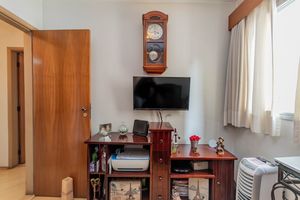 Image 17 - 838948