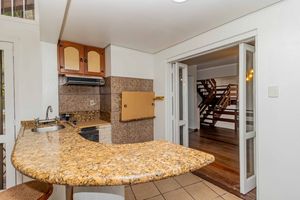 Image 11 - 838976