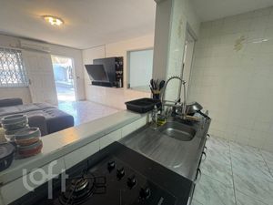 Image 15 - 838992