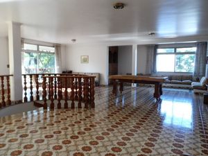 Image 10 - 839053