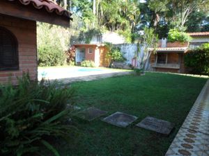 Image 11 - 839053