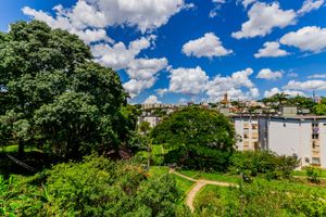Image 10 - 839068