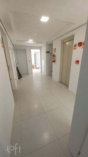 Image 8 - 839162