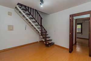 Image 21 - 839220