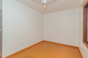 Image 11 - 839220
