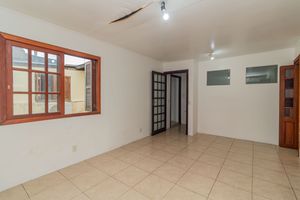 Image 4 - 839220