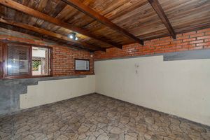 Image 34 - 839220