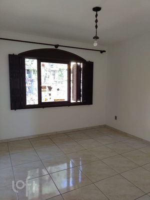 Image 19 - 839296
