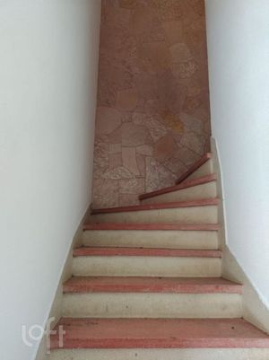 Image 18 - 839296
