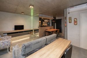 Image 3 - 839312
