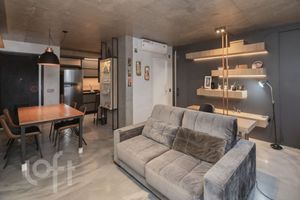 Image 7 - 839312