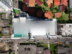 Image 18 - 839335