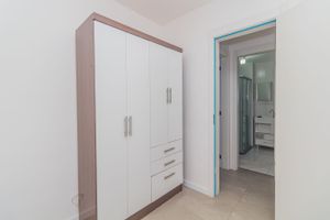 Image 7 - 839387