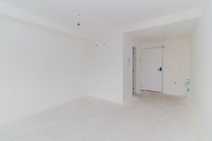 Image 4 - 839388