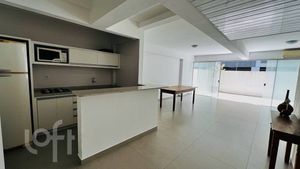 Image 32 - 839391