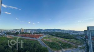 Image 17 - 839557