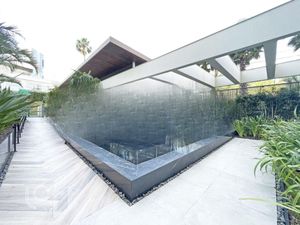 Image 35 - 839557
