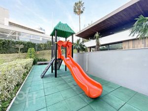Image 30 - 839557