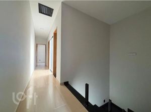 Image 3 - 839644