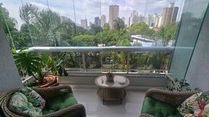 Image 0 - 839844