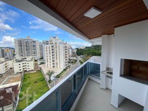 Image 17 - 839882