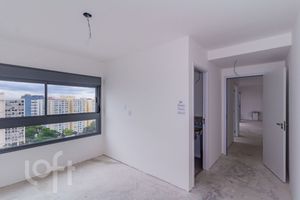 Image 18 - 839907
