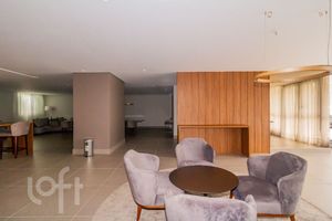 Image 35 - 839907