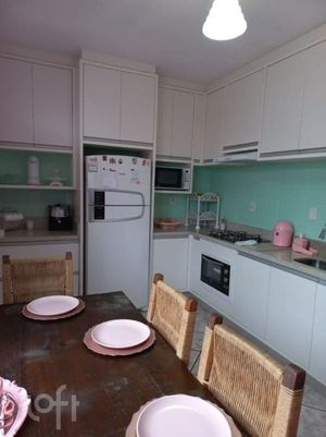 Image 4 - 840028