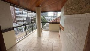 Image 8 - 840083