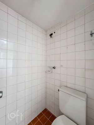 Image 9 - 840089