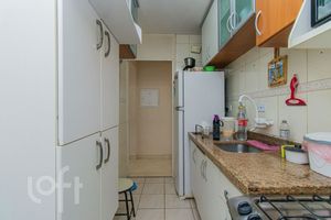 Image 7 - 840188